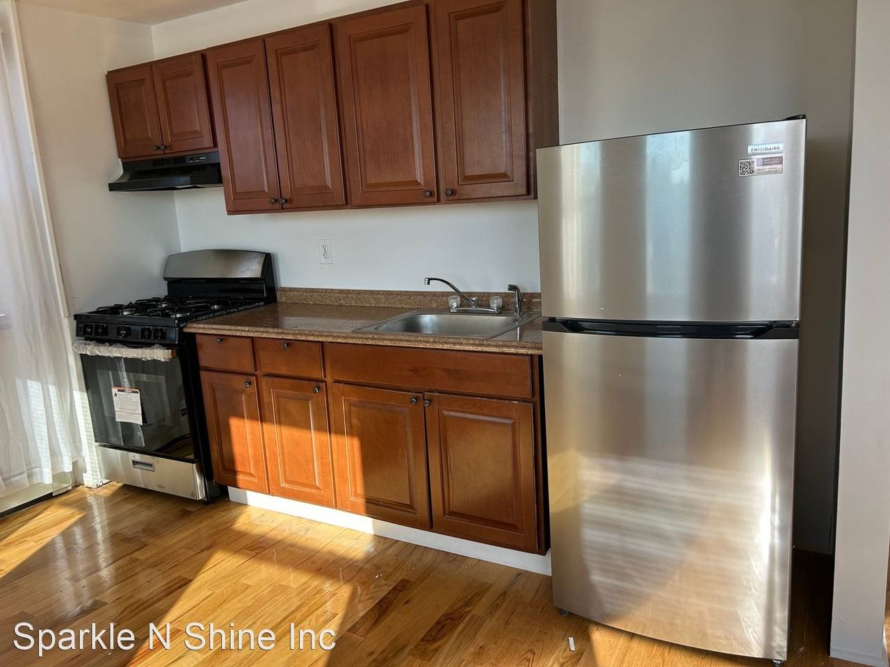 311 7th Ave. - Photo 3 of 8