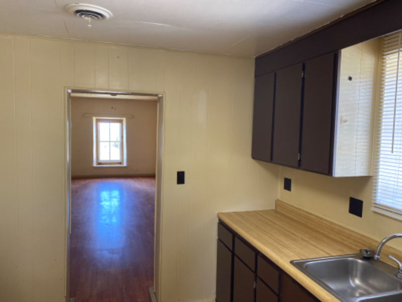 4338 N Swan St - Photo 2 of 11