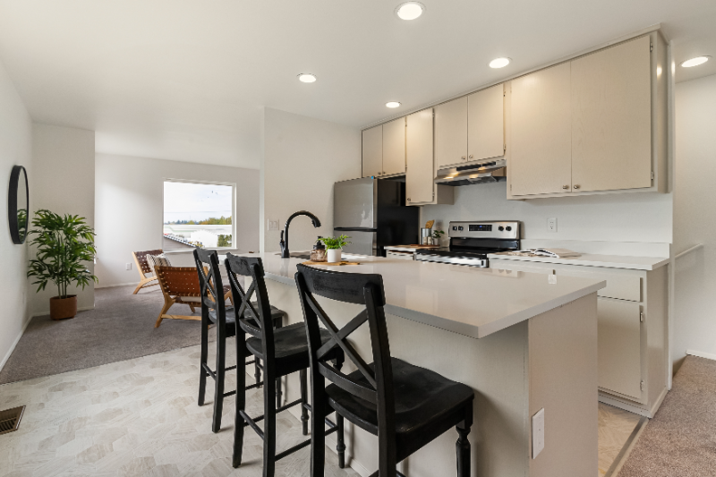 2103 Xenia Ln #2103 - Photo 2 of 11