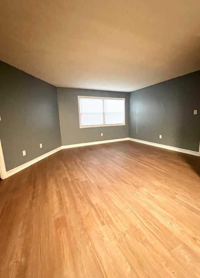 125 125 Sierra PlaceBuilding 1 #1-103 - Photo 3 of 18