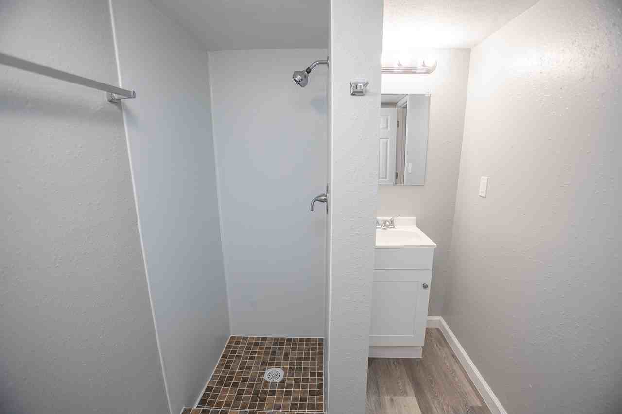 1518 East McCarty StreetApt. 14 #14 - Photo 2 of 8