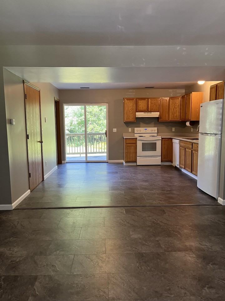 401 Briden - 401 #401 - Photo 2 of 39