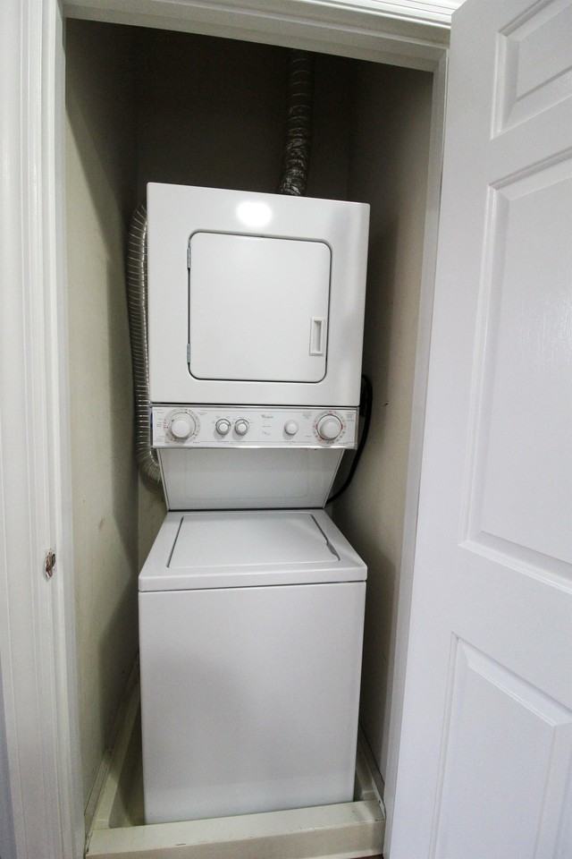 432 Hopkins Street-8 #8 - Photo 6 of 23