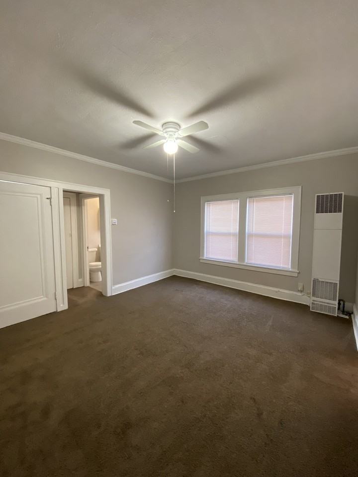 1310 W 11617 #17 - Photo 2 of 15
