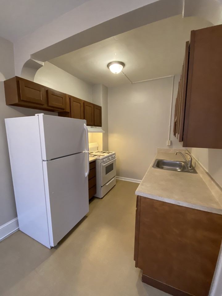 1310 W 11617 #17 - Photo 5 of 15