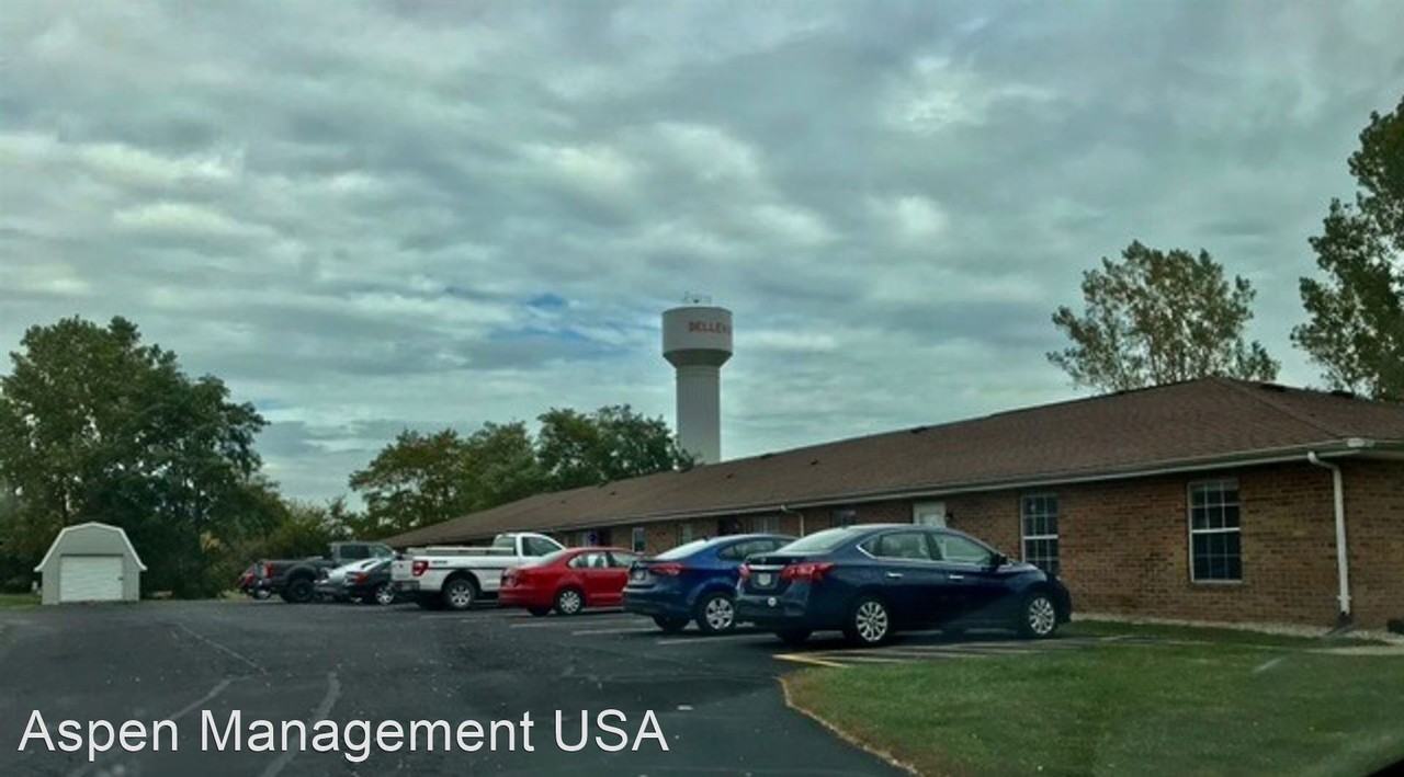 Belmont Estates North 300 Derby Lane - Photo 3 of 15