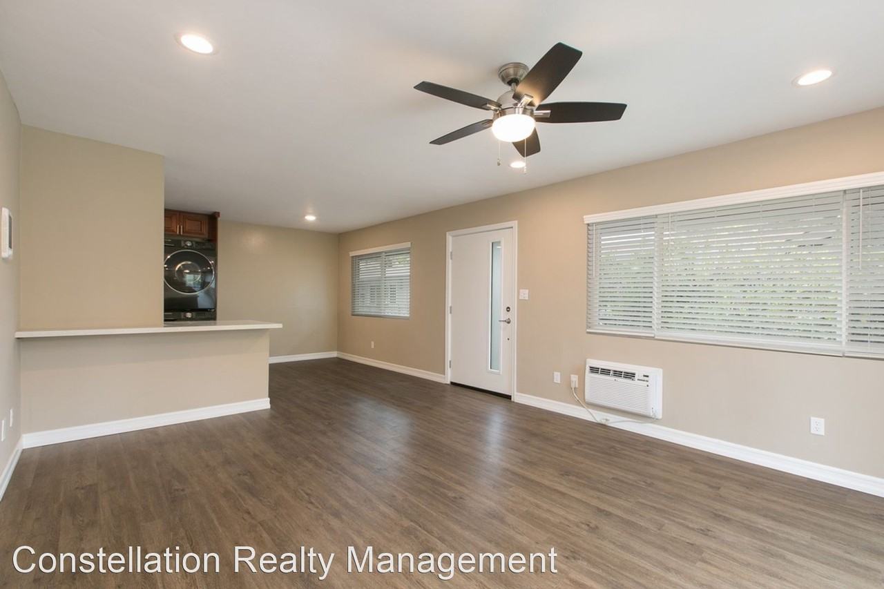 689 Tyrone St - Photo 3 of 14