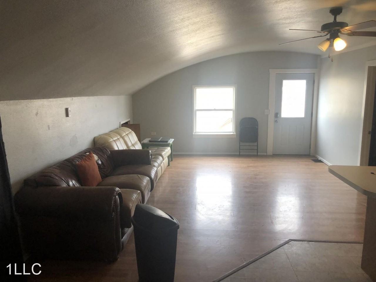 3947 E Calvary Rd - Photo 2 of 7