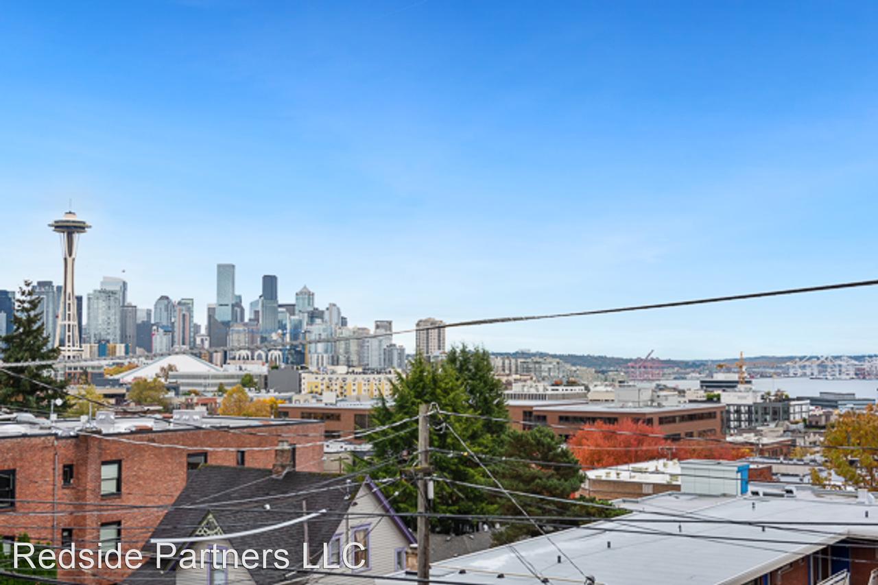 324 W Olympic Pl - Photo 3 of 10