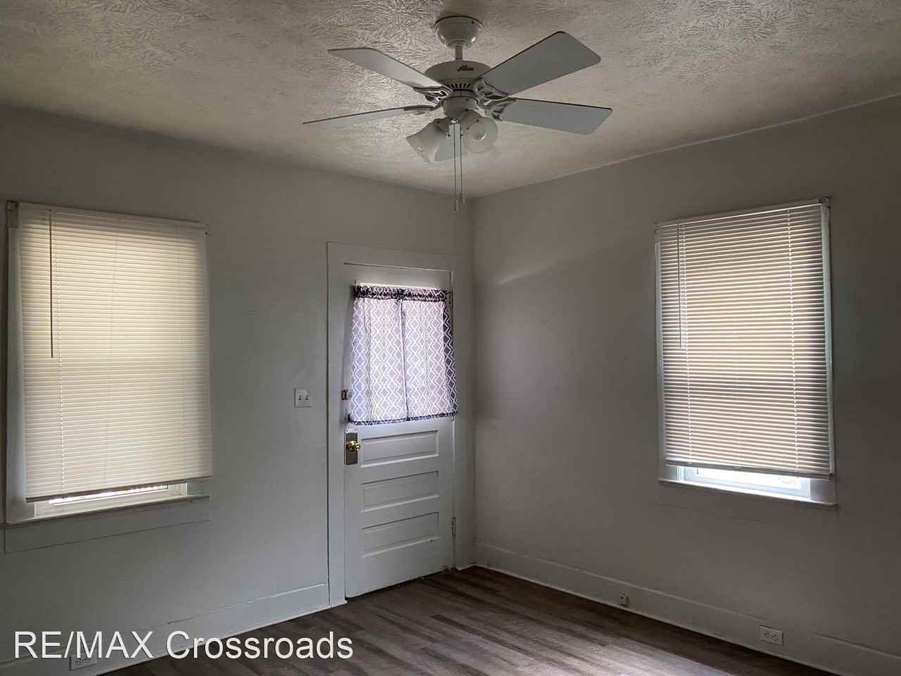 1208 Chestnut St - Photo 3 of 11