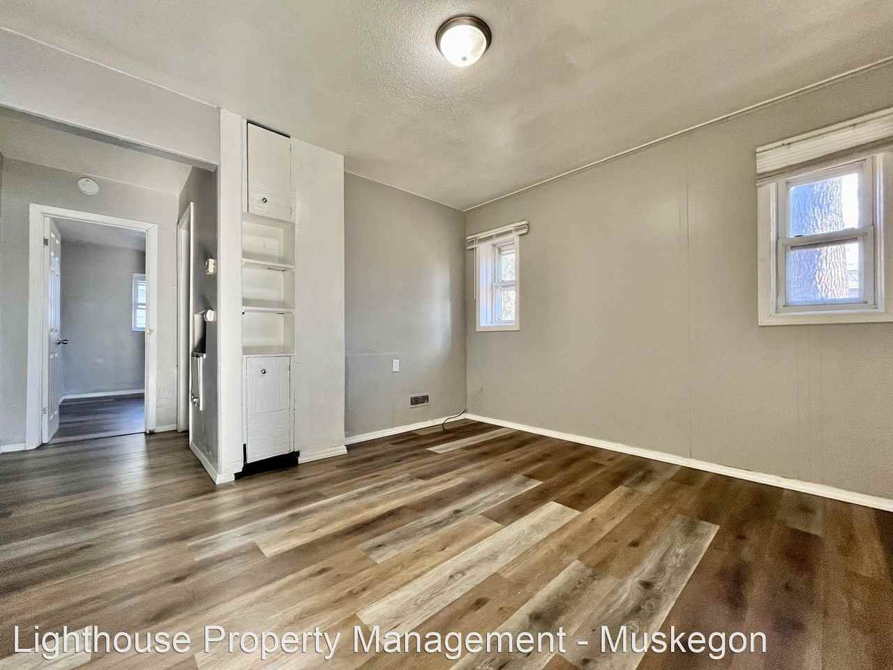 2512 Maffett St - Photo 2 of 11