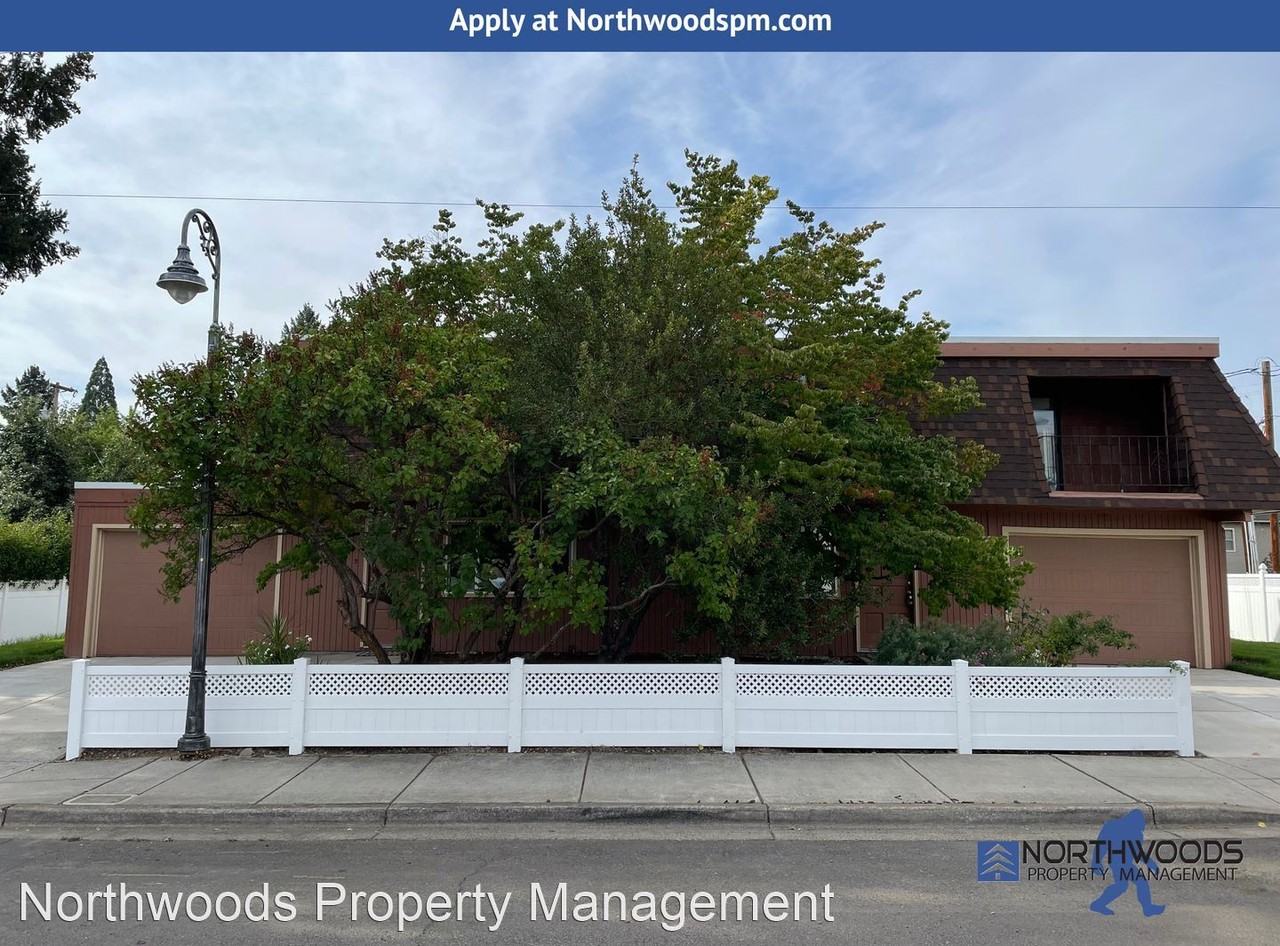 155 Loto St - Photo 2 of 32