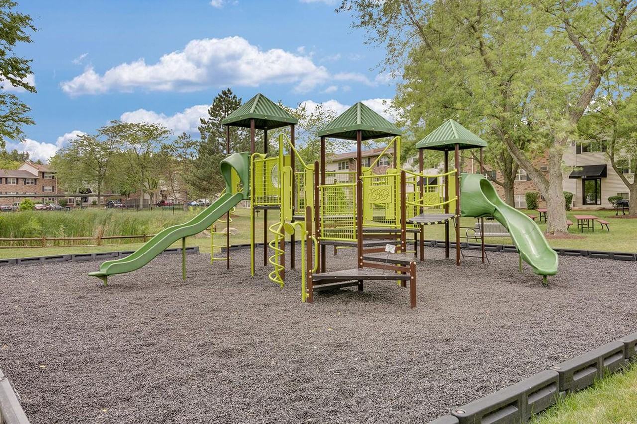 Linden Park Apartments - Photo 6 of 44