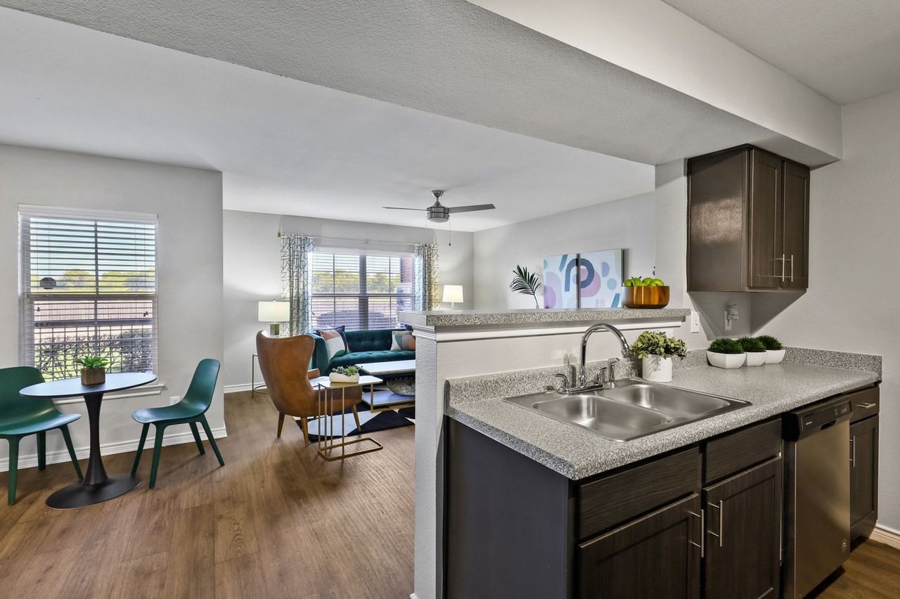 Trails of Sanger Apartments - Photo 6 of 50