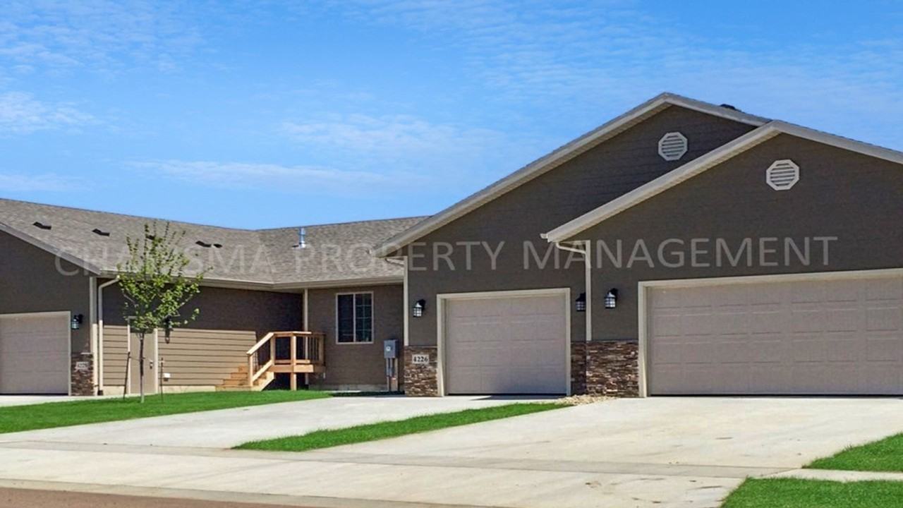 4224-4318 Pennsylvania Ave; 6508-6606 E 45th Street - Photo 4 of 50