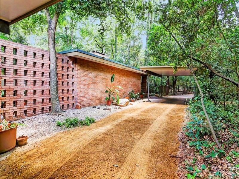 11214 Wilding Ln - Photo 3 of 19