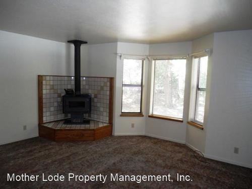 17213 Mount Elizabeth Dr - Photo 2 of 32