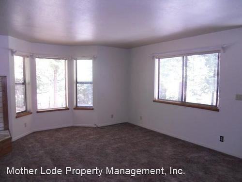 17213 Mount Elizabeth Dr - Photo 3 of 32