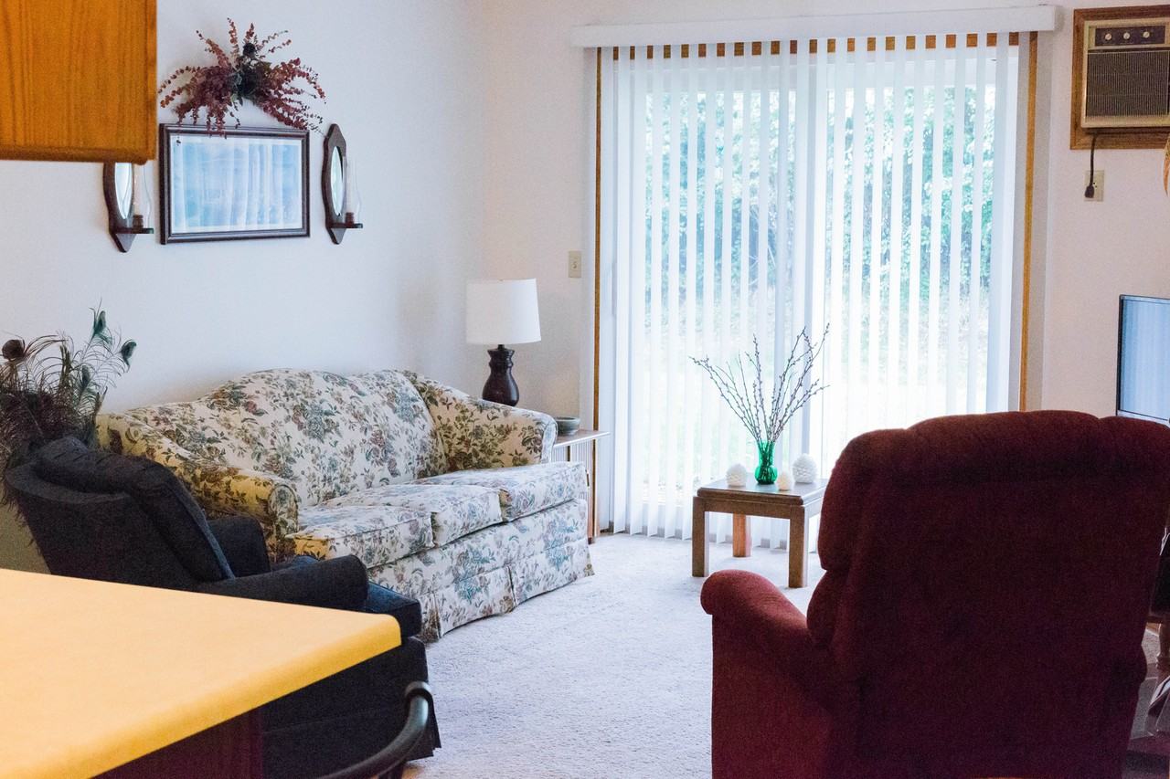 Tower Apartments - Photo 5 of 20