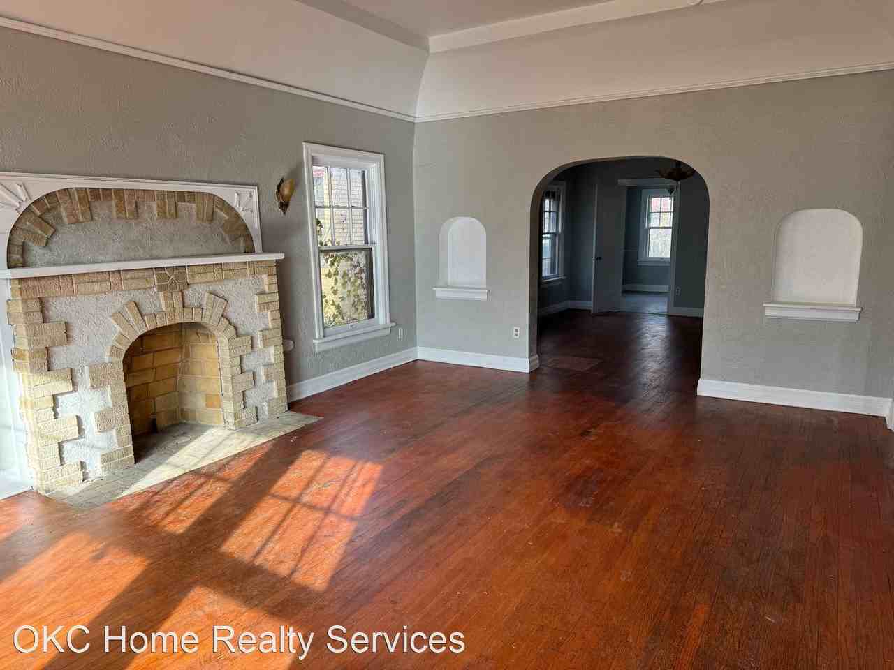 3105 Nw 22nd St - Photo 2 of 15