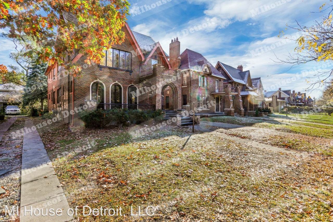 16242-44 La Salle - Photo 2 of 18