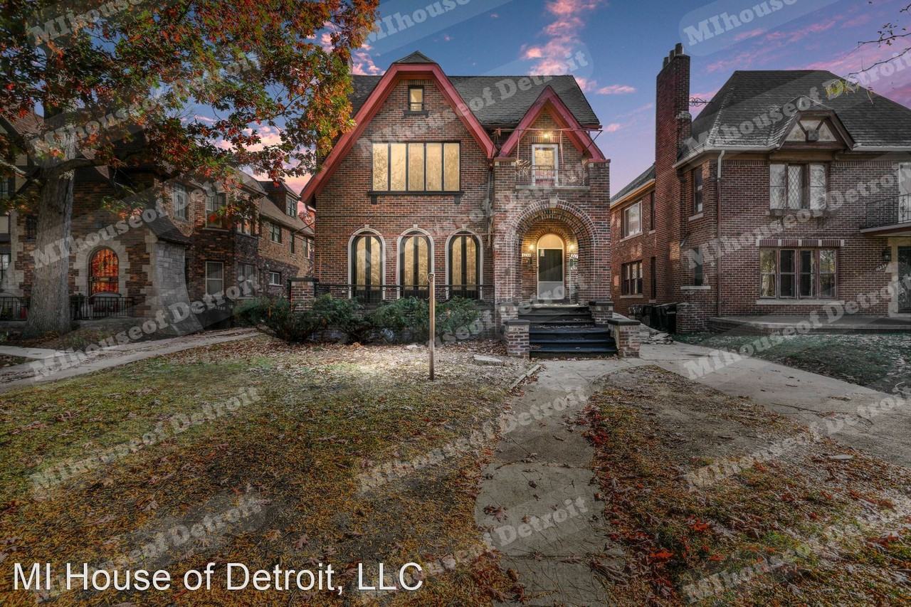 16242-44 La Salle - Photo 3 of 18