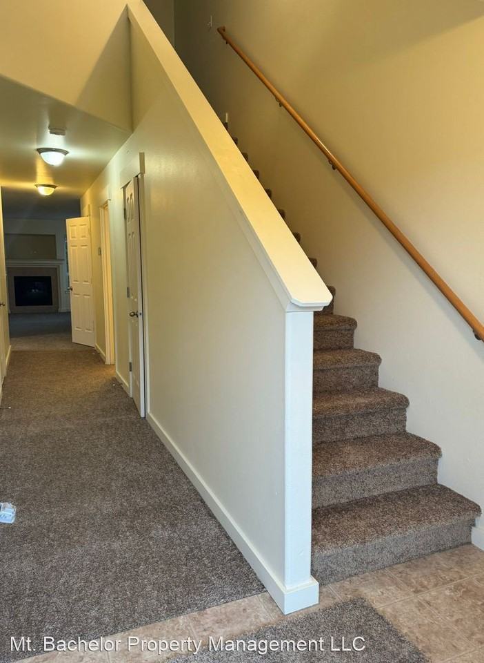 20855 Nova Loop - Photo 3 of 17