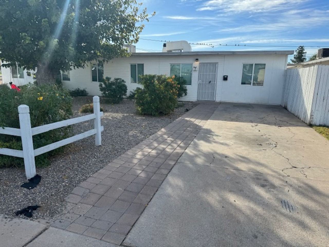 Delana Apartments - Photo 2 of 50