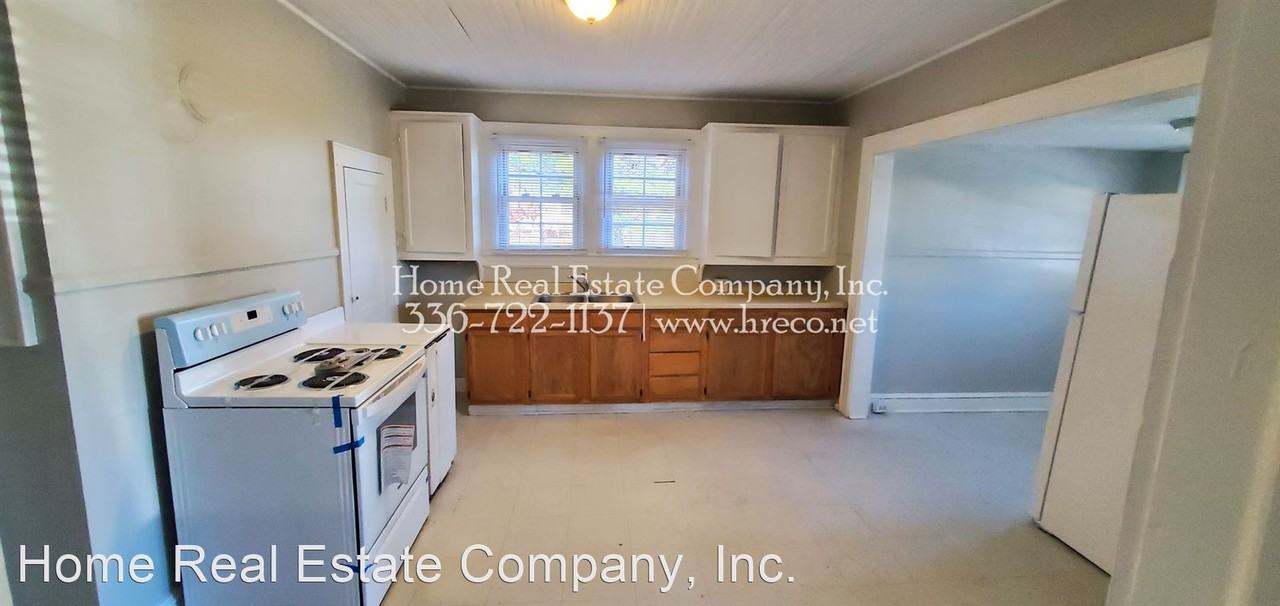 4038 Shamel St - Photo 3 of 9