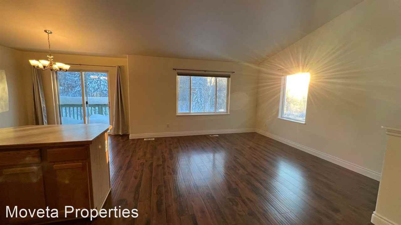 9751 Morningside Loop - Photo 2 of 20