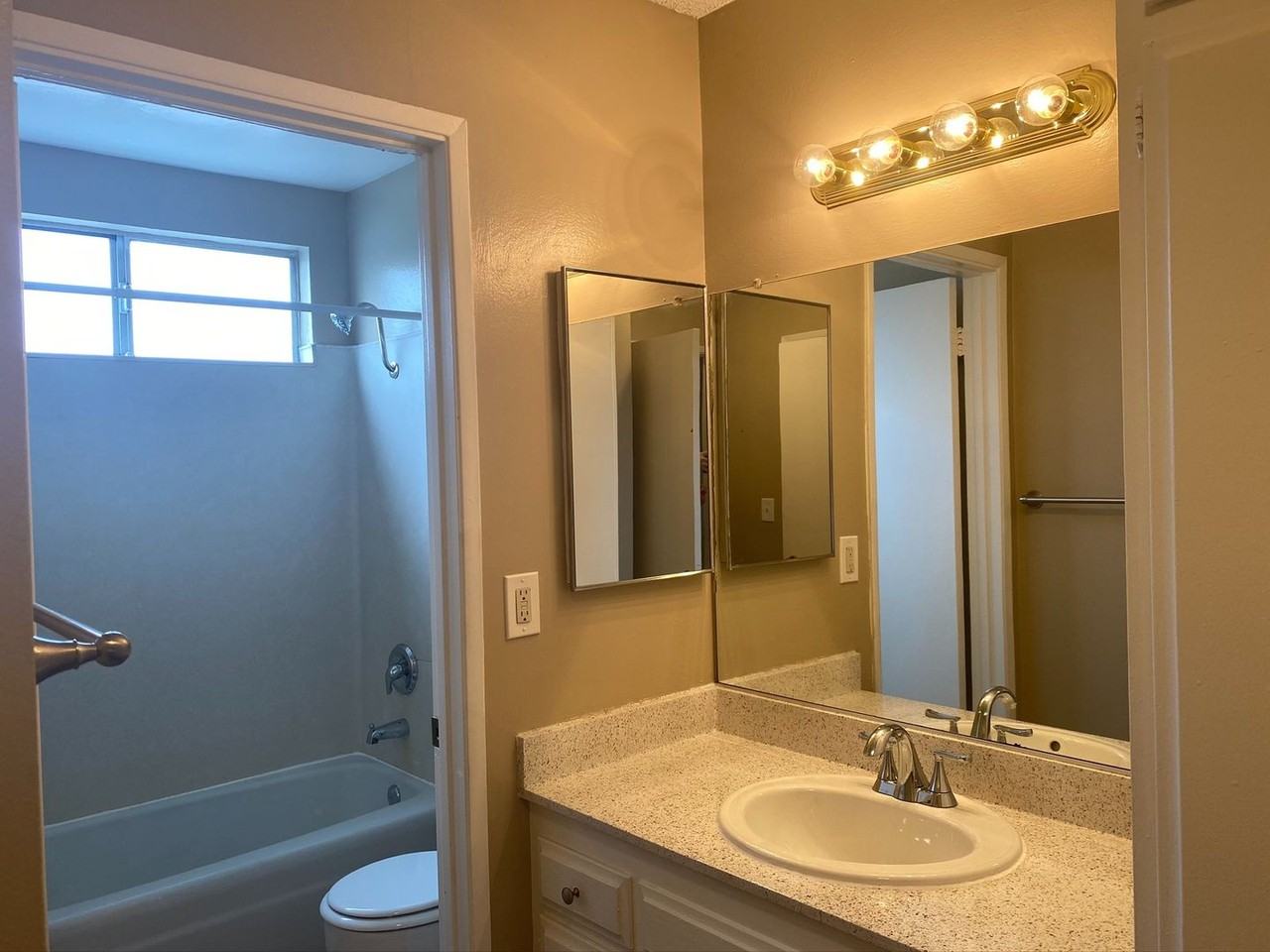 El Presidio Apartments - Photo 6 of 17