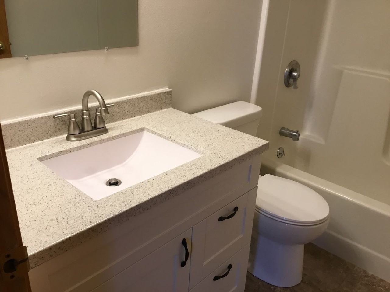 Edge - Photo 3 of 20