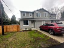 Newer low maintenance duplex in highly desired Camas area w/ great schools! - Photo 1 of 1