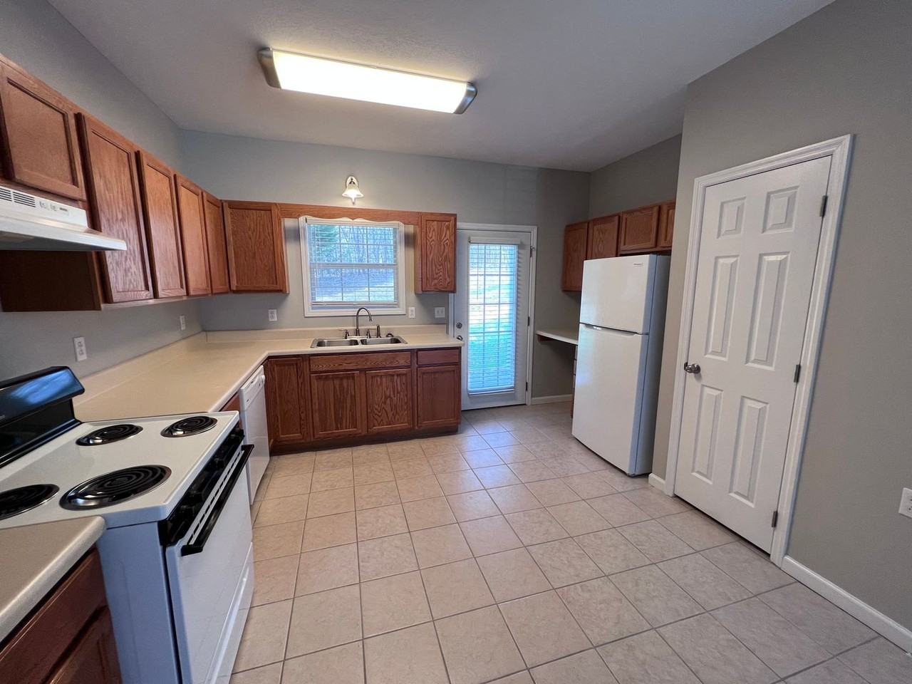 Rand Powell - Photo 6 of 38