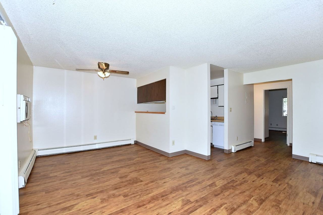 Brookview Apartments - Photo 4 of 15