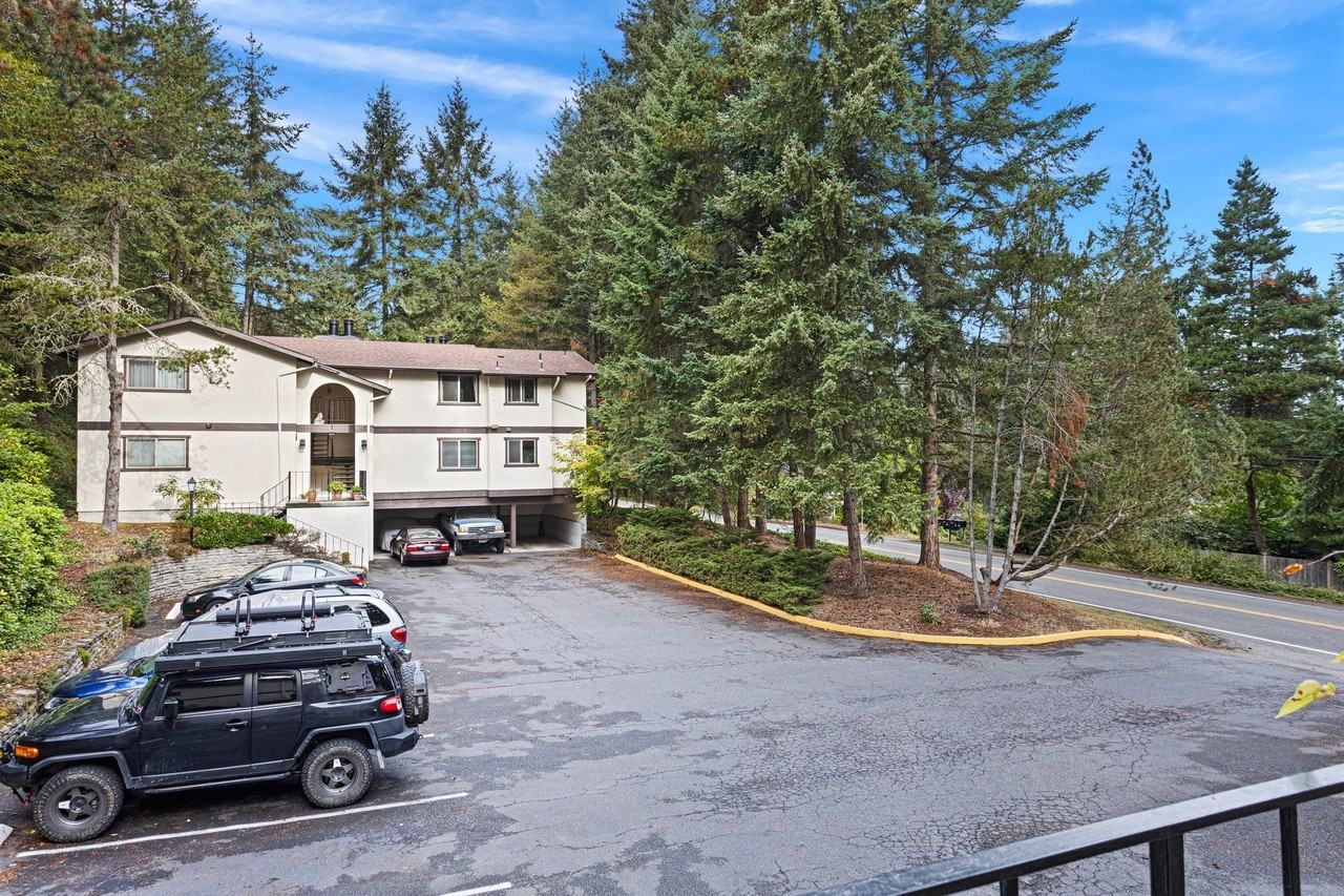North Forest Apartments - Photo 3 of 36