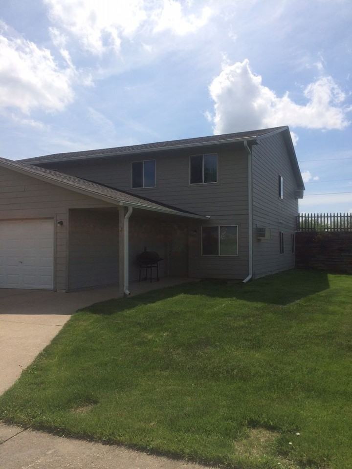 8th Ave W Grinnell Apartments Google Map 120 8th Avenue West