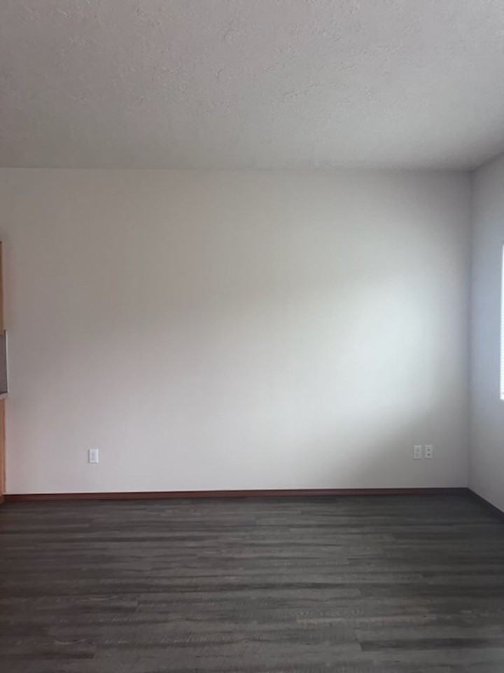 252-Kingwood - Photo 3 of 4