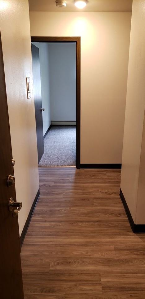 Heritage Arms Apartments 1515 Witzel Ave & 205 S Eagle St, Oshkosh