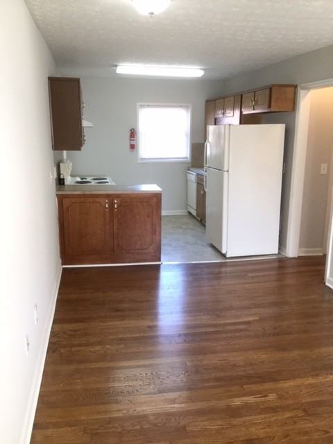 Springwood Apartments**AD - Photo 2 of 8