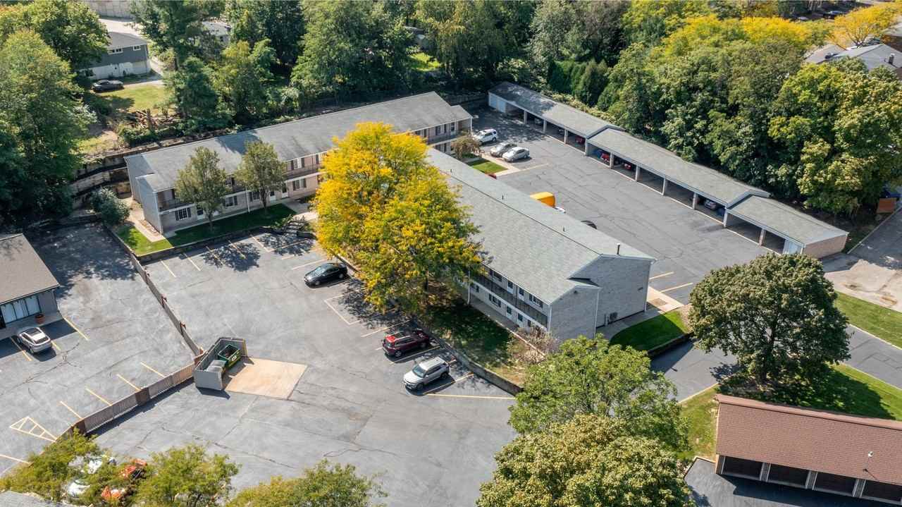 Clyde Crossings - Photo 3 of 13