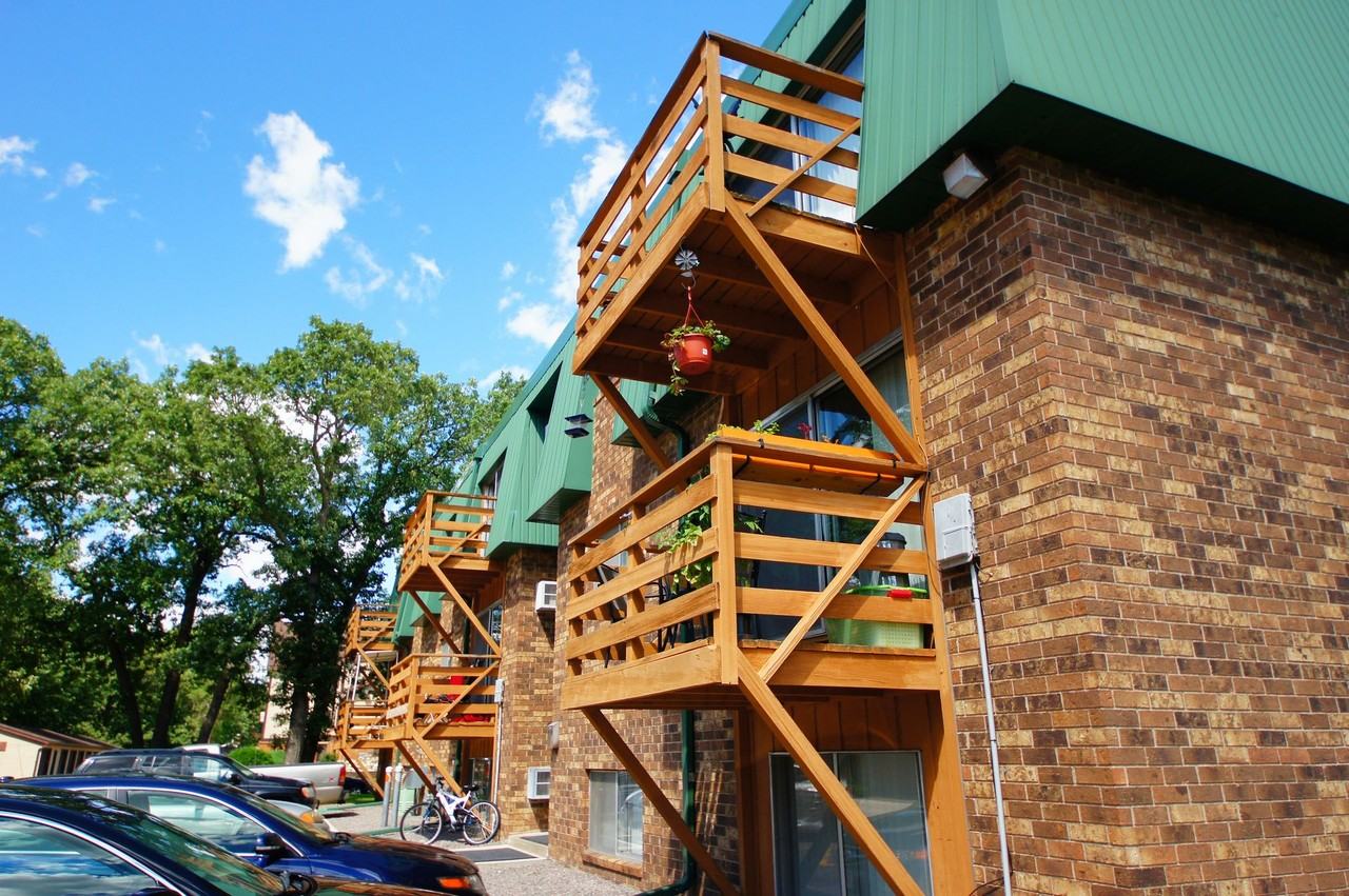 Sandwood Apartments - Photo 3 of 12