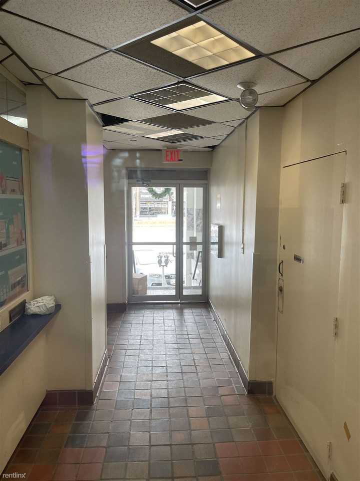 1110 Commonwealth Ave - Photo 3 of 7