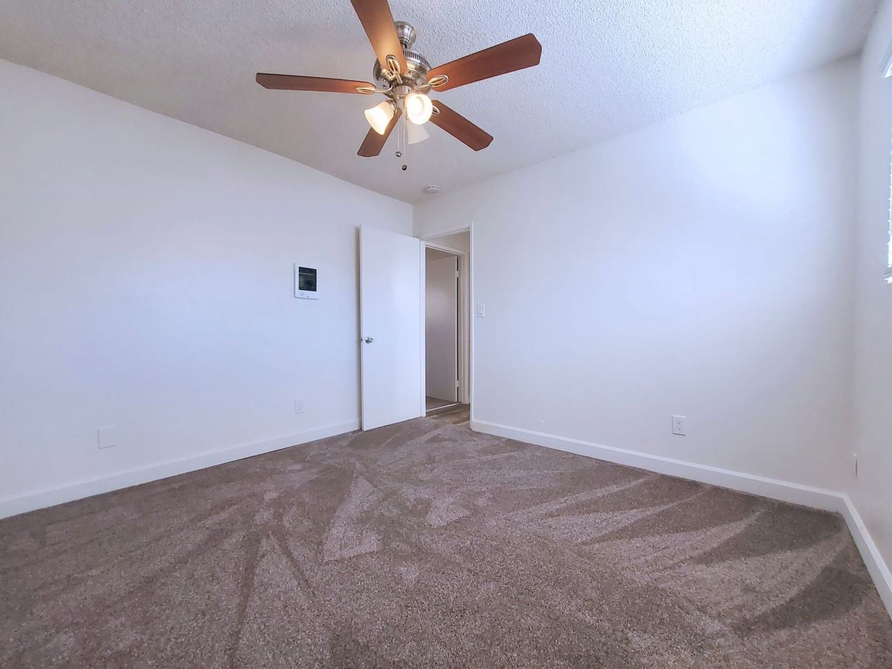 Mollison Terrace - Photo 5 of 11