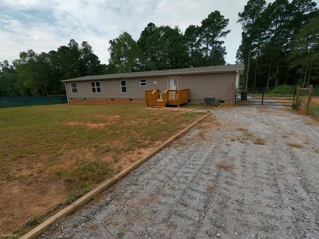 157 Fox Trl - Photo 2 of 22