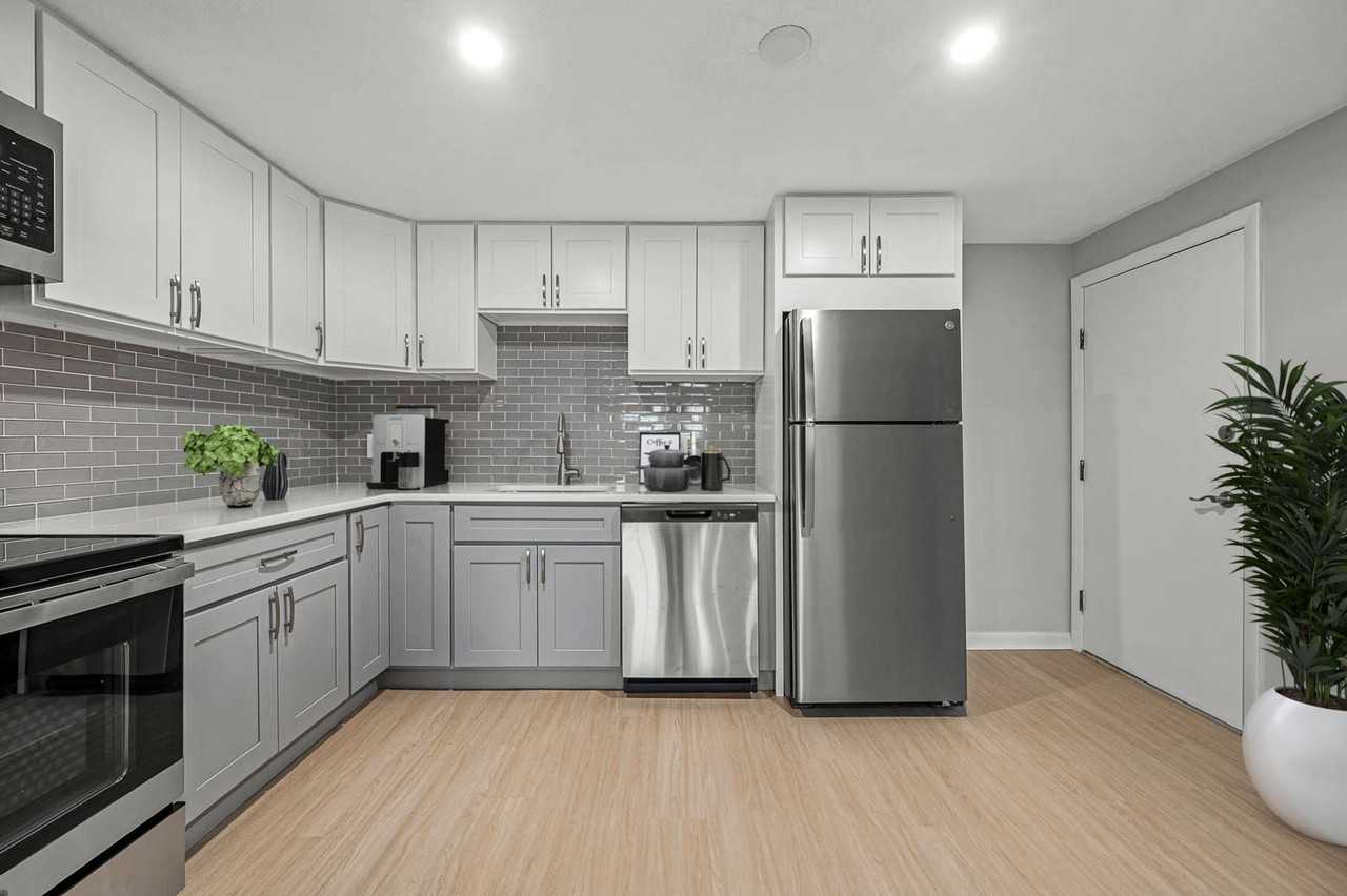 Green Hill Park Apartments Worcester - Photo 2 of 21