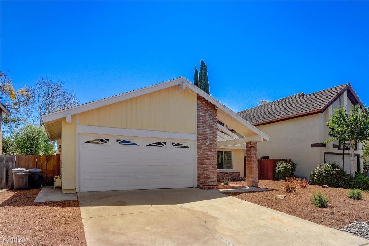 11355 Penanova St - Photo 2 of 35