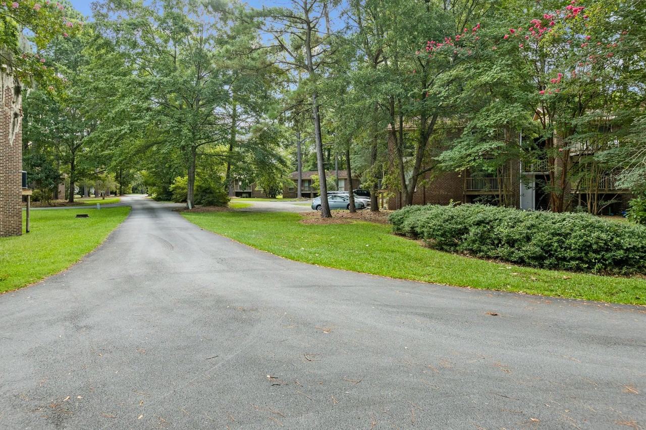 Neuse Woods Apartments - Photo 3 of 7