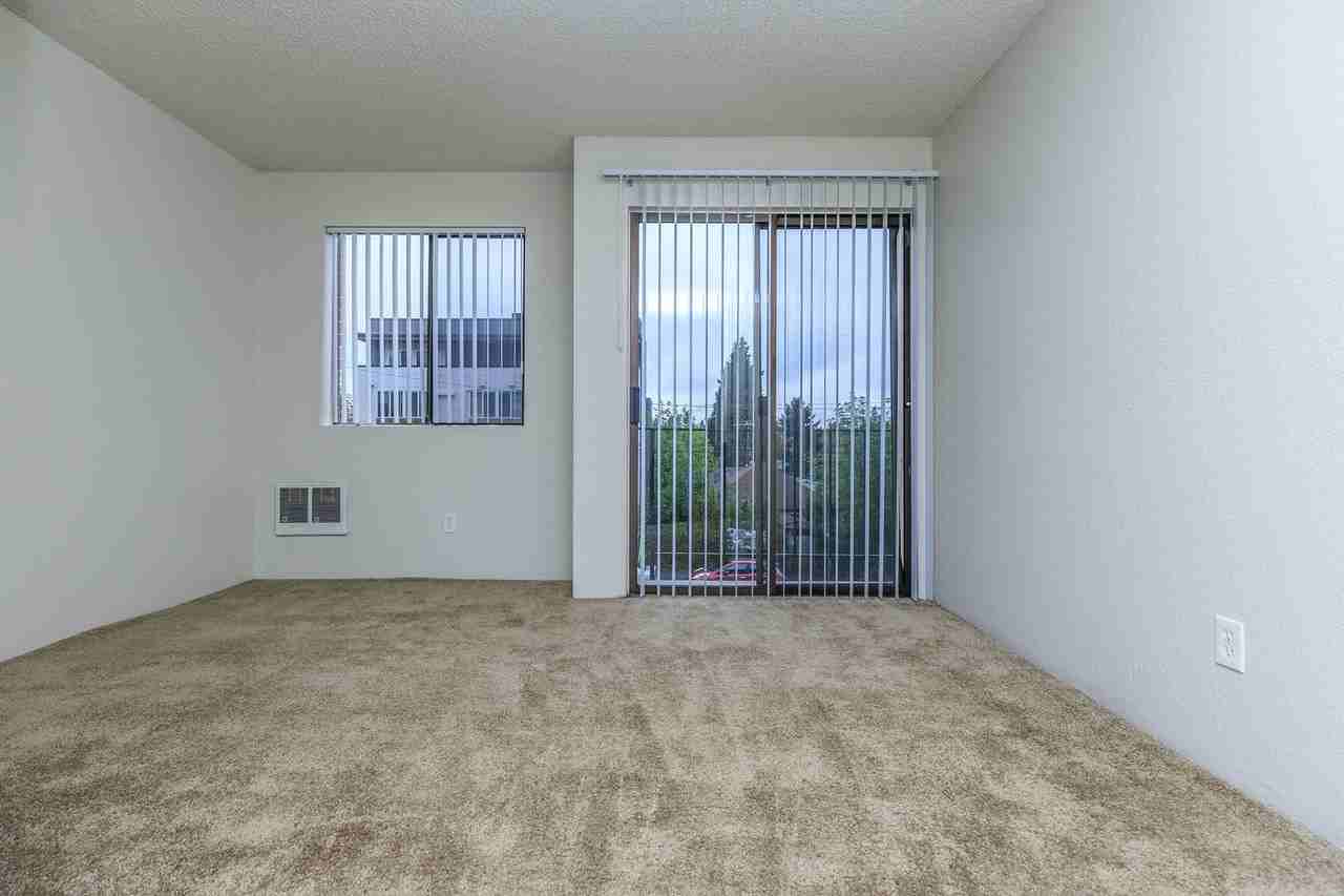 University Park Apartments - Photo 2 of 15