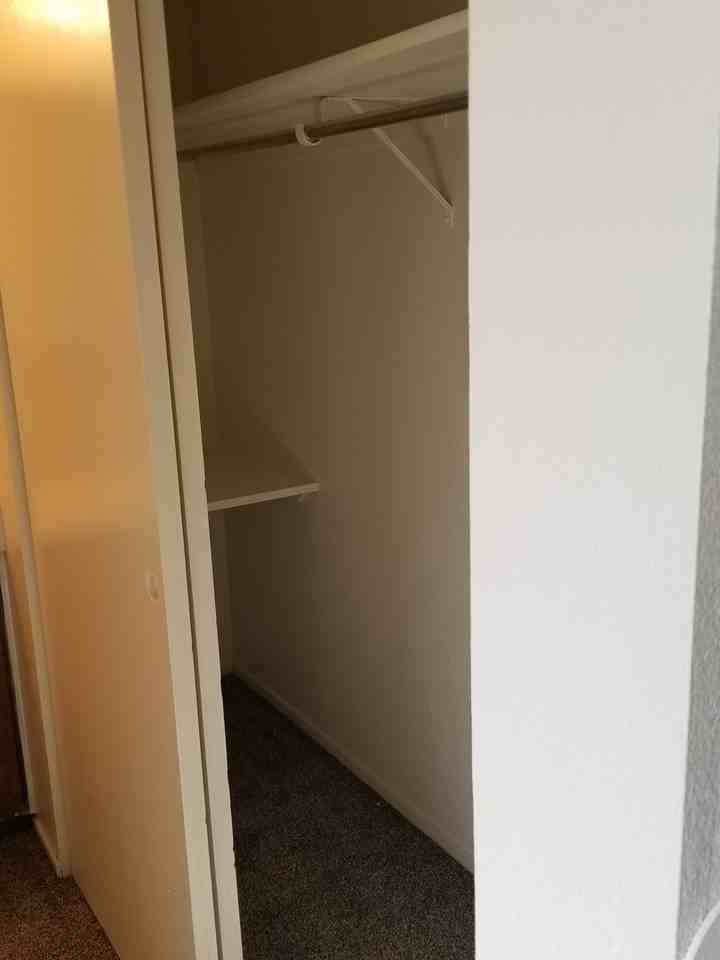 460 GROVE - Photo 5 of 9